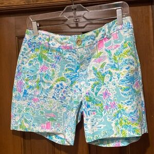 Lilly Pulitzer Stretchy Shorts